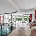 Keyone Hotel